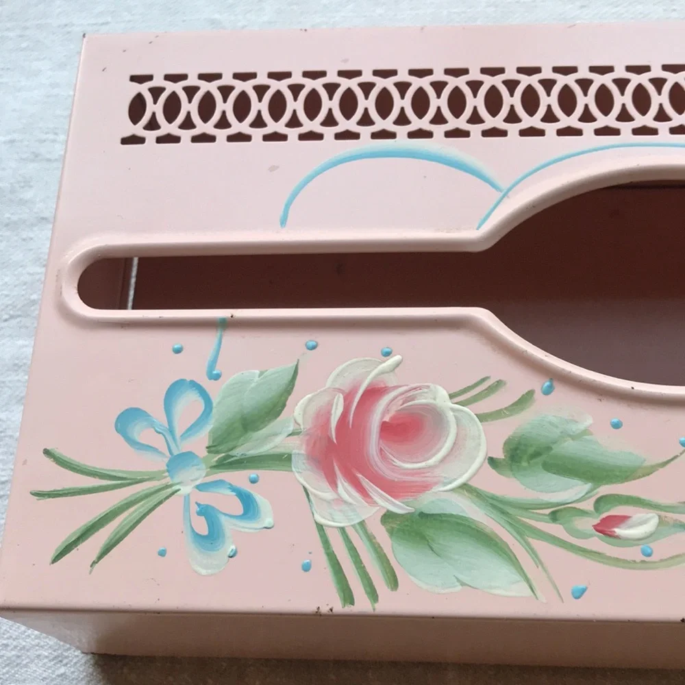 Antique Pink Floral Tissue Box Cover
